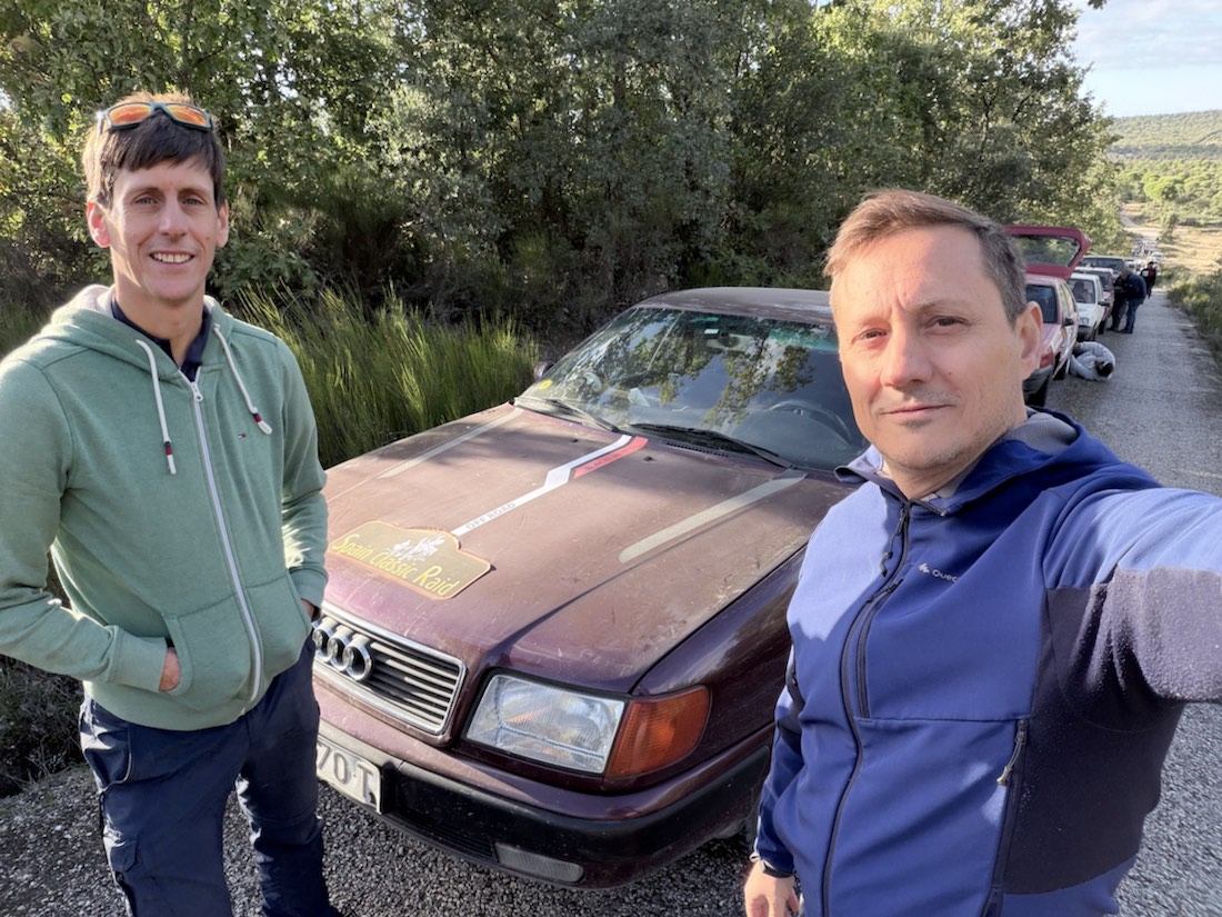 Andrés y Germán en la cola del TC4.